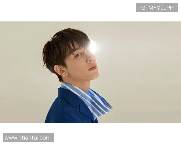 足球明星男孩身着礼服的时尚瞬间展现青春魅力与运动精神 足球明星男孩身着礼服的时尚瞬间展现青春魅力与运动精神