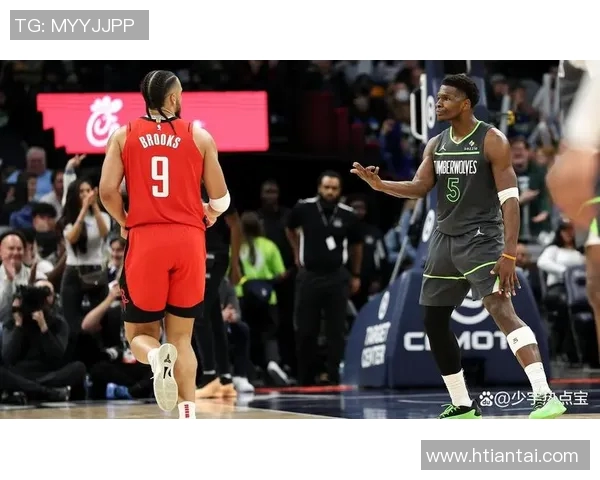 太阳与火箭激战三月三十一日NBA季后赛争夺战精彩回顾与分析