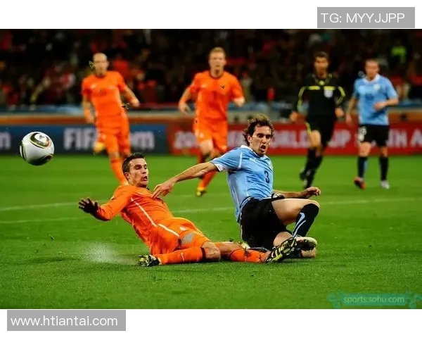 足球明星在球场上的尴尬瞬间大盘点让人忍俊不禁的搞笑时刻合集 足球明星在球场上的尴尬瞬间大盘点让人忍俊不禁的搞笑时刻合集